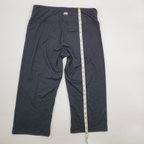 NWT Marika Cropped Black Pants - Picture 10 of 11